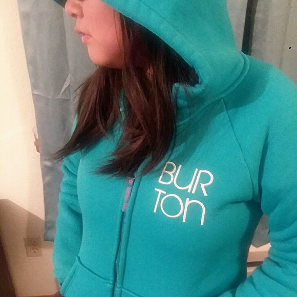 Sweater - Picture 2 of 7